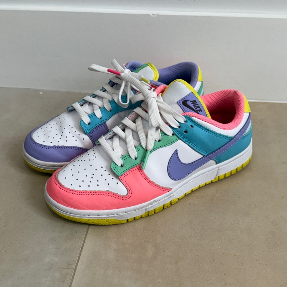 Nike Colorful Low-Top Sneakers